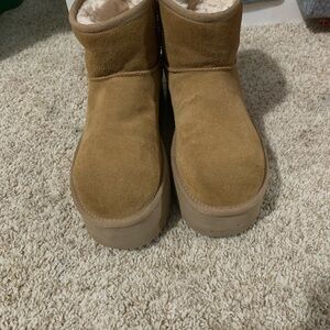 Women's Tan Suede Ankle Boots